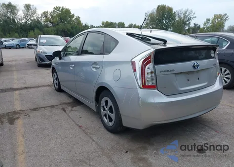 2015 Toyota Prius Two из США, поврежденный, VIN JTDKN3DU7F0465568